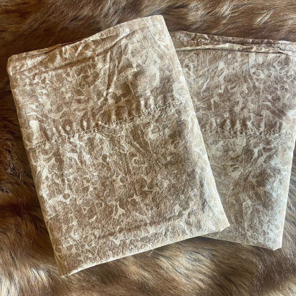 Rossellini King Pillow Cases in near new condition